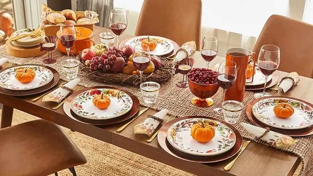 Setting an Inspiring Kids' Table