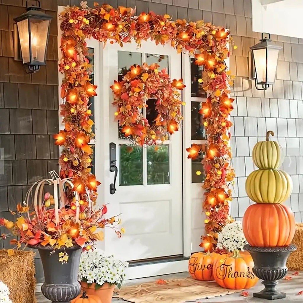 Thanksgiving Garland with Lights: Home Décor